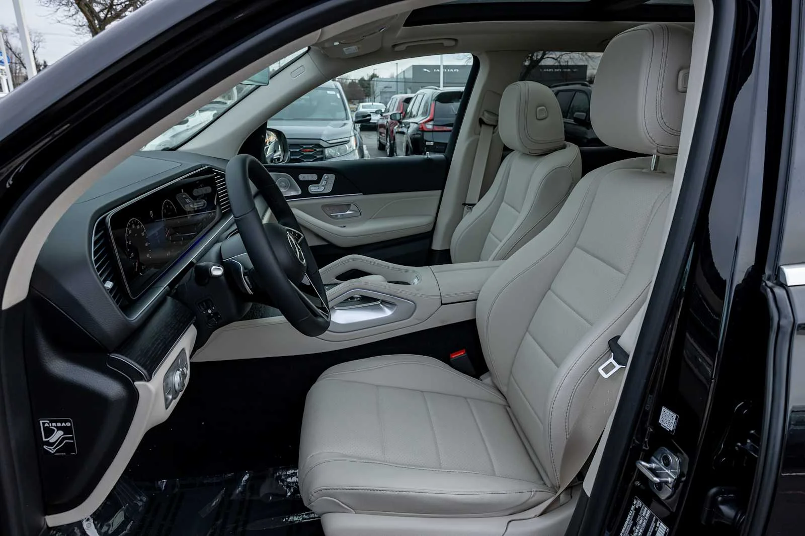 New 2026 Obsidian Black Metallic Mercedes-Benz GLE 450 image 23