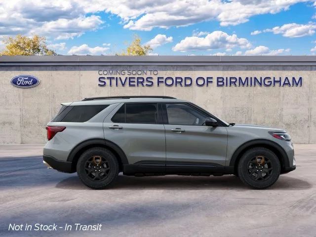 New 2027 White Ford Tremor image 8