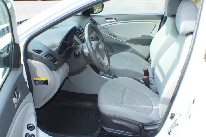 Used 2017 Century White Hyundai SE image 11