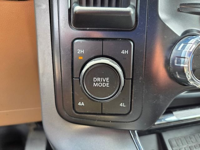 Used 2022 White Ford Lariat image 12