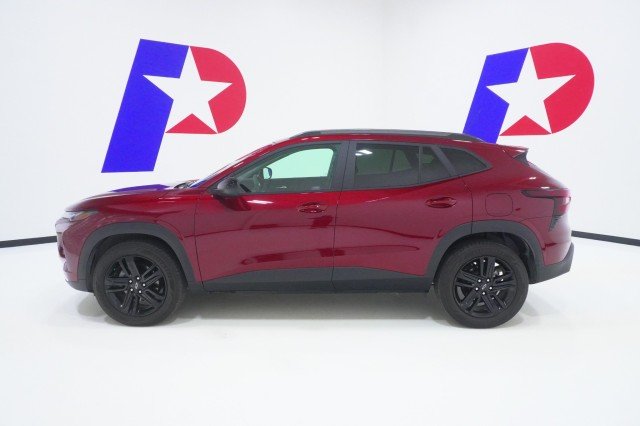 Used 2024 Crimson Metallic Chevrolet ACTIV image 9