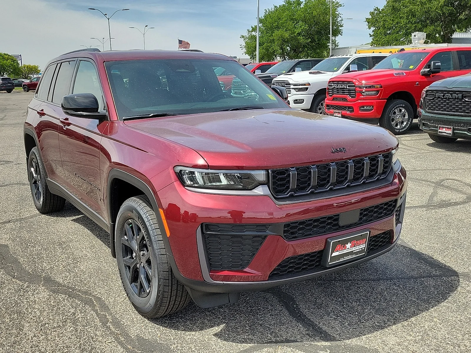 New 2026 Velvet Red Pearlcoat Jeep LAREDO ALTITUDE 4X4 image 6
