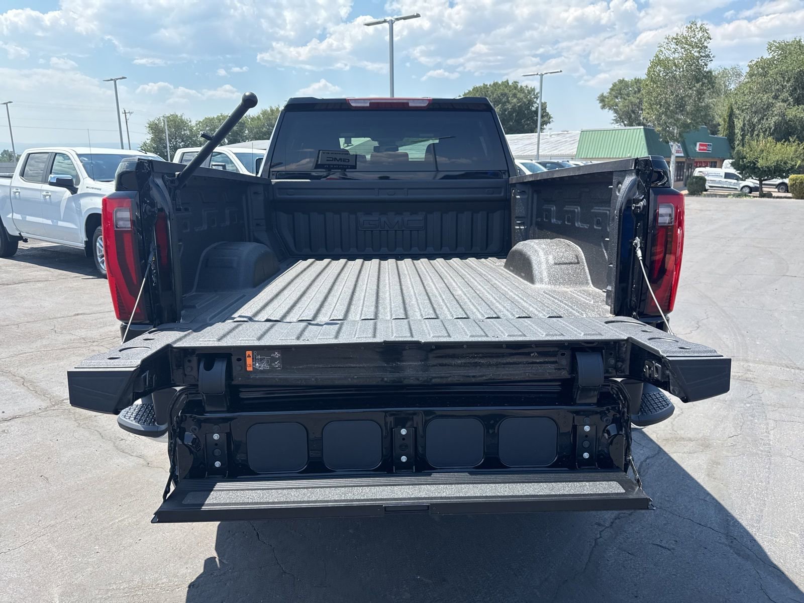 2025 GMC Sierra 3500HD SLT - Photo 41