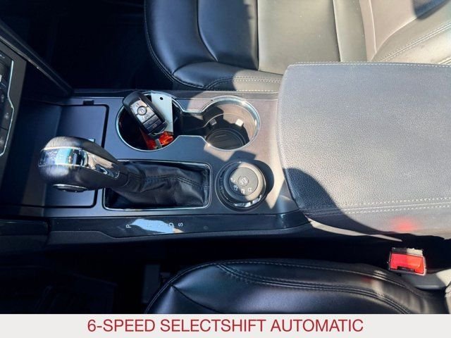 Used 2019 Blue Ford XLT image 15
