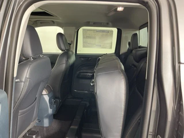 New 2026 Carbonized Gray Metallic Ford Tremor image 31