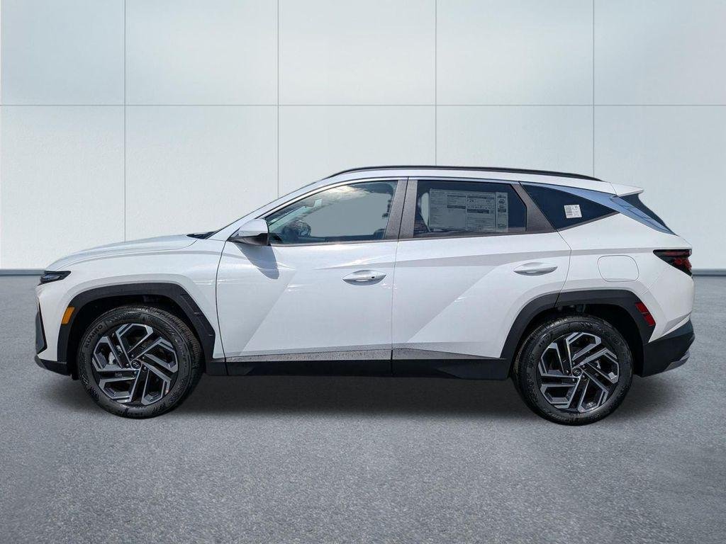 New 2026 White Hyundai SEL Plus FWD image 3