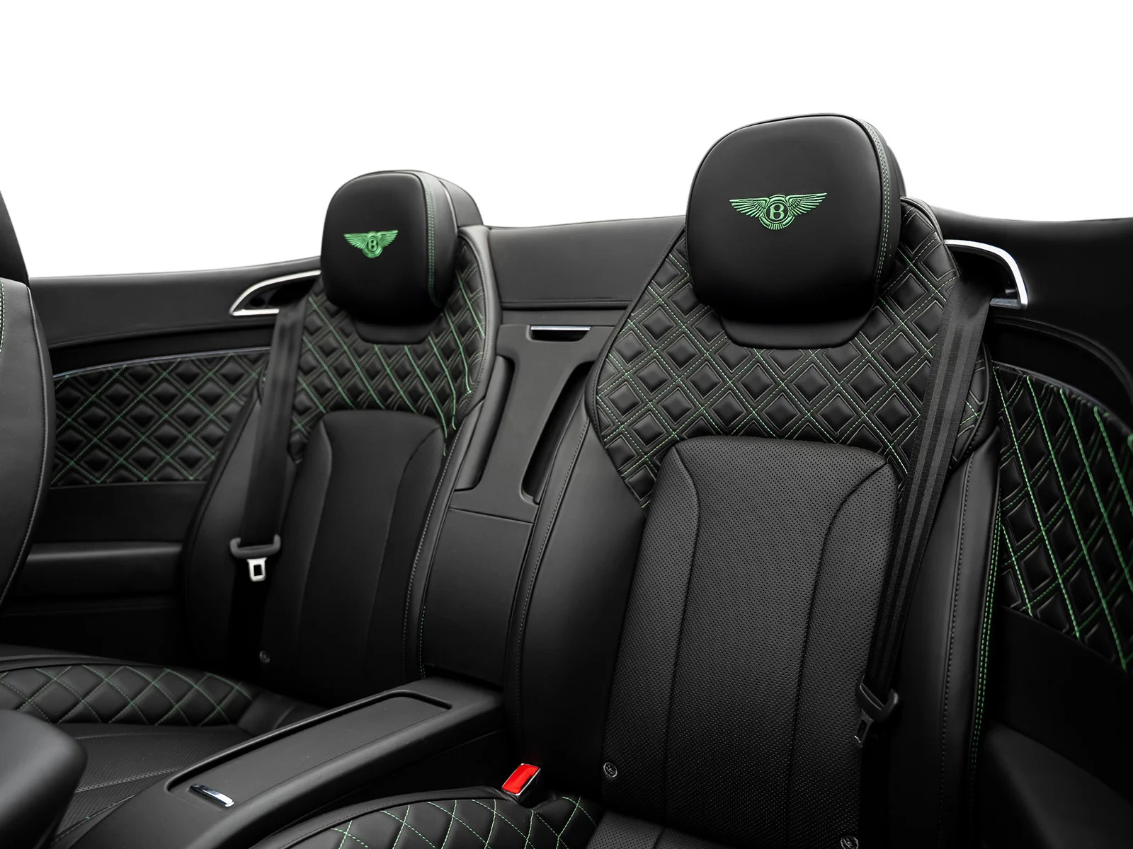 Used 2021  Bentley V8 image 37