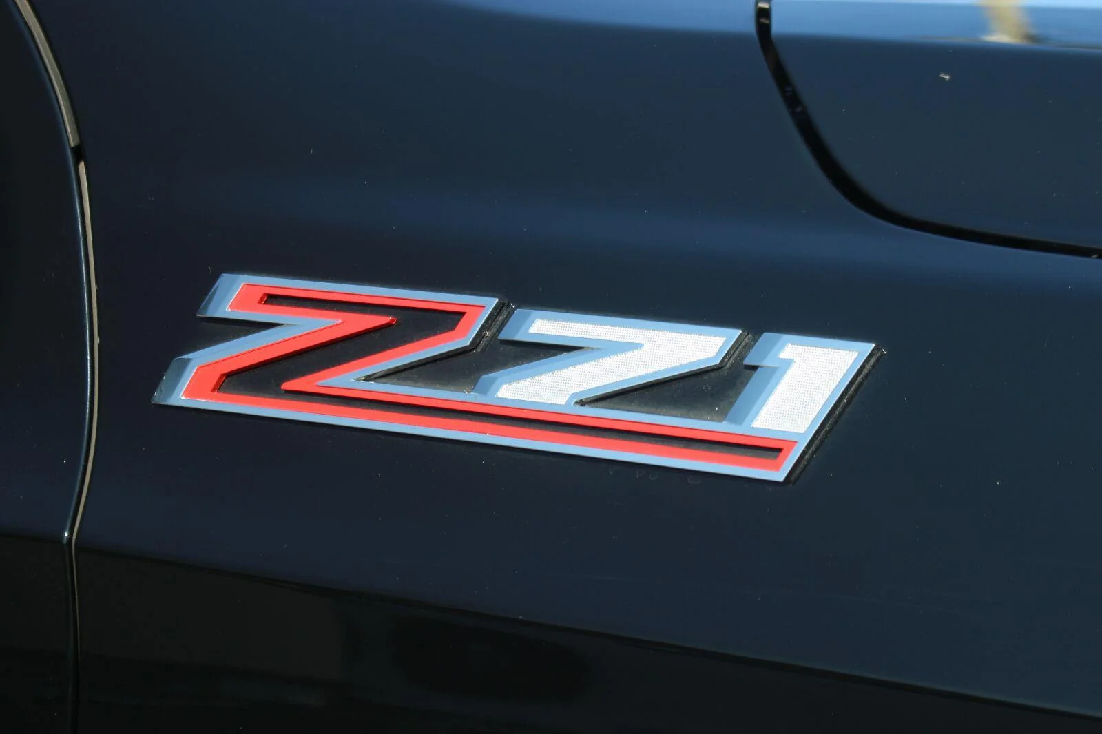 Used 2024 Black Chevrolet Z71 image 11