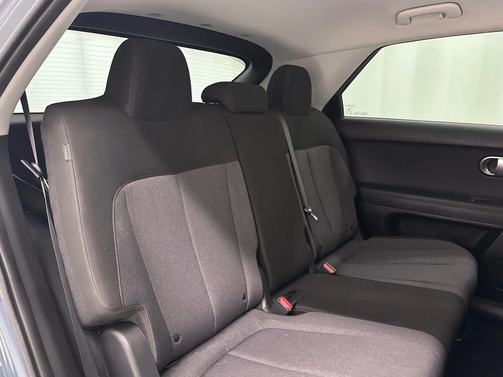 Used 2024 Digital Teal Hyundai SEL image 22