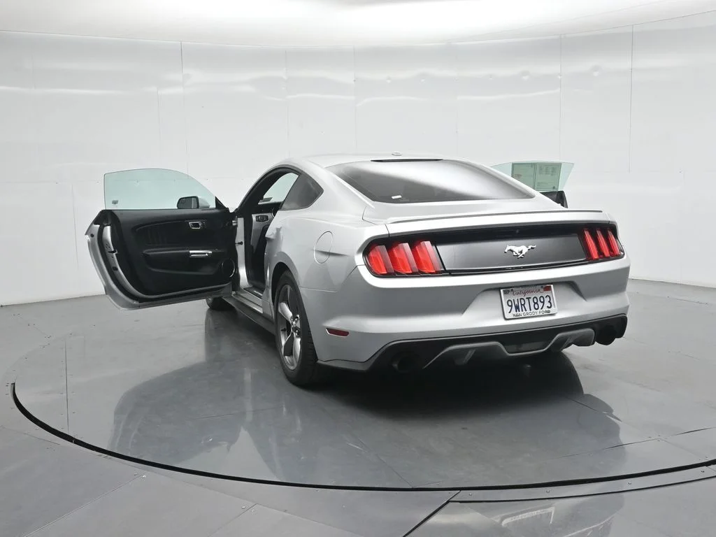 Used 2016 Silver Ford EcoBoost Premium image 28