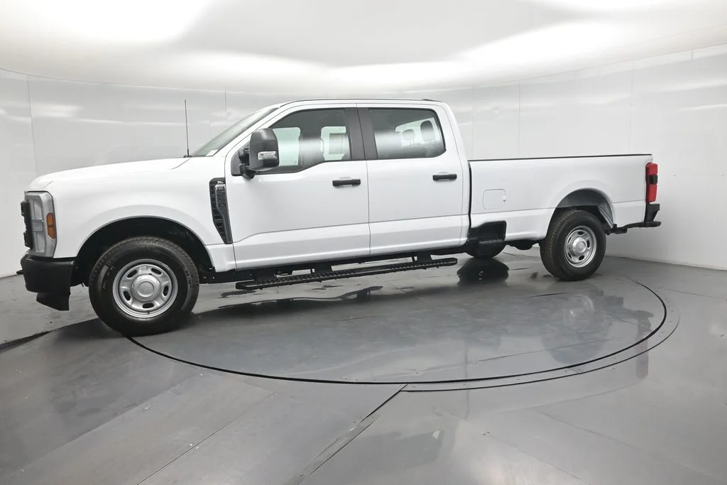 New 2026 White Ford XL image 24