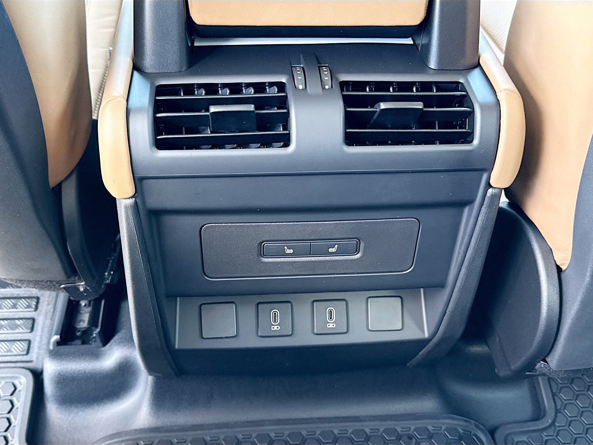 New 2026 Gondwana Stone LAND ROVER X-Dynamic SE image 20