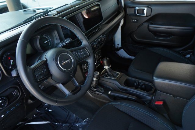 1C4RJXR66RW292090