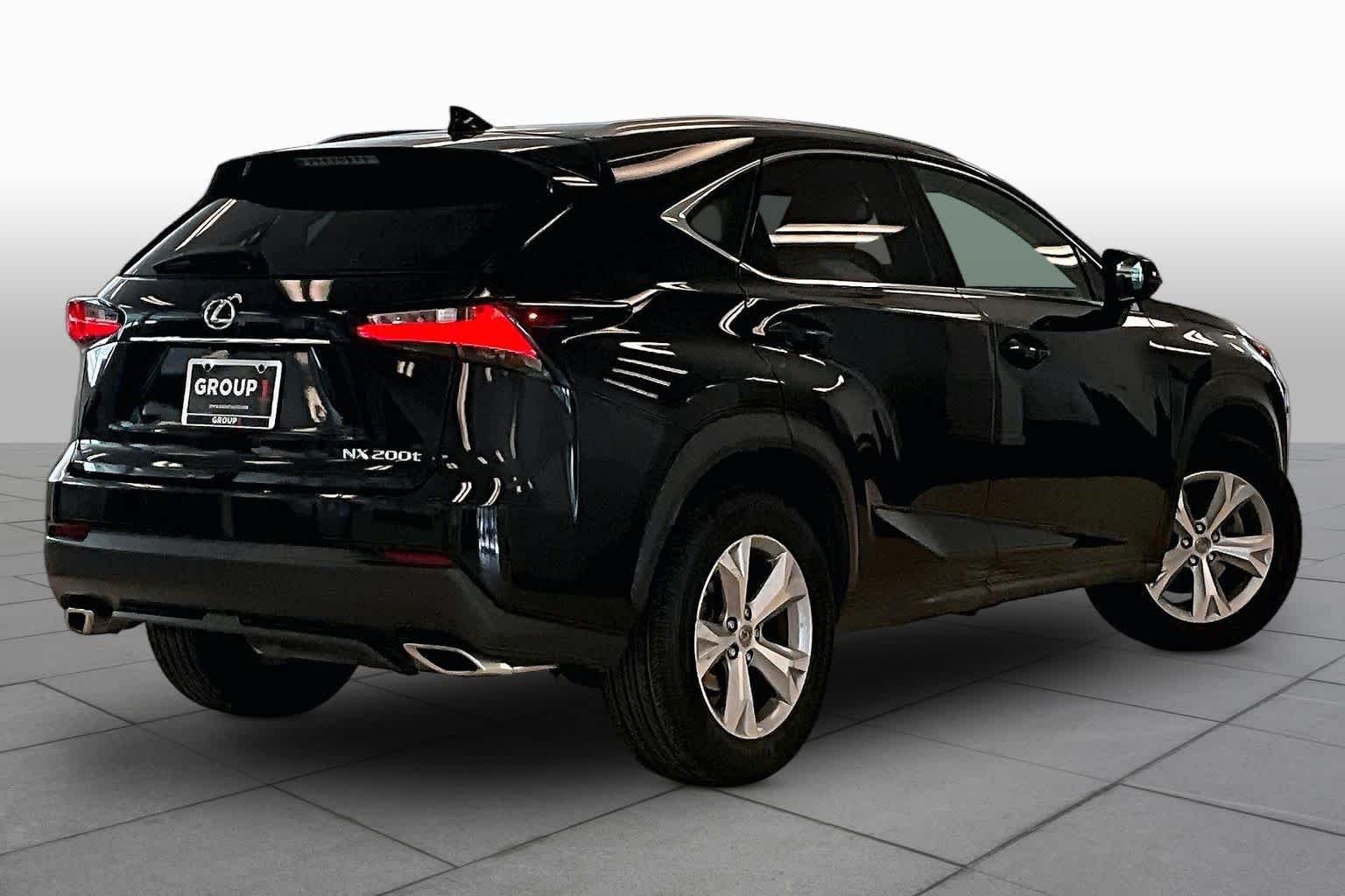 Used 2017 Obsidian Lexus  image 11