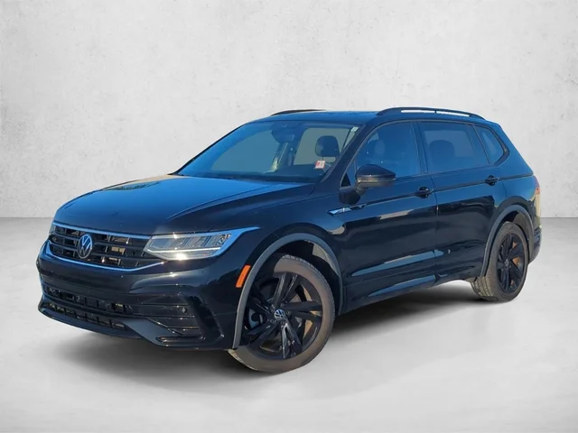 2023 Volkswagen Tiguan SE R-Line Black