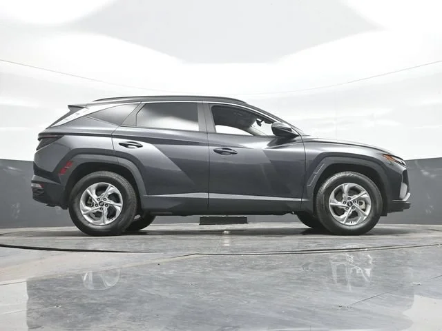 Used 2023 Gray Hyundai SEL image 24