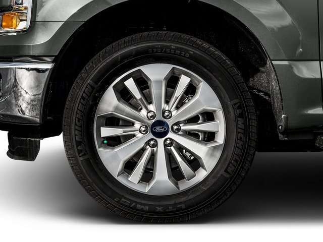 Used 2017 Ingot Silver Ford XLT image 12