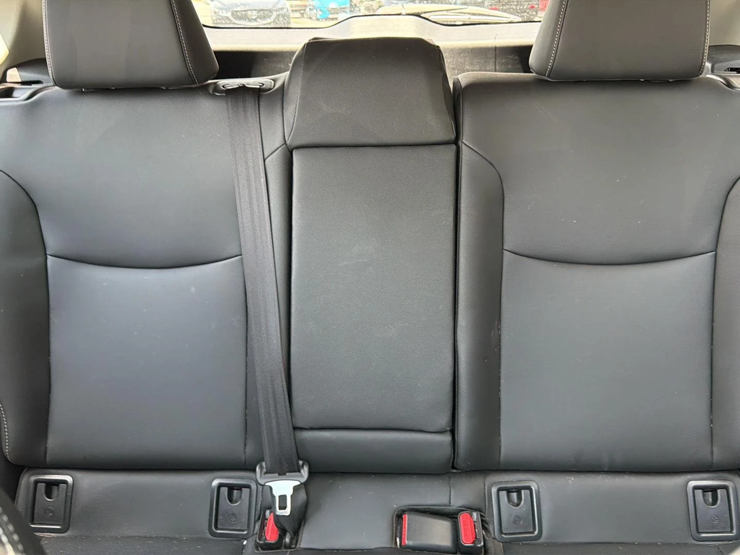 Used 2024 Wind Chill Pearl Toyota XLE image 10