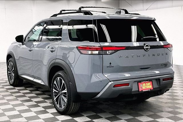New 2026 Boulder Gray Pearl Nissan Platinum image 3
