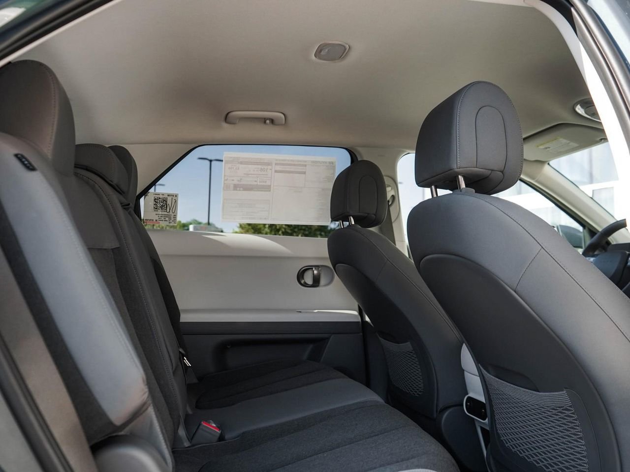 New 2027 Digital Teal Hyundai SE AWD image 34