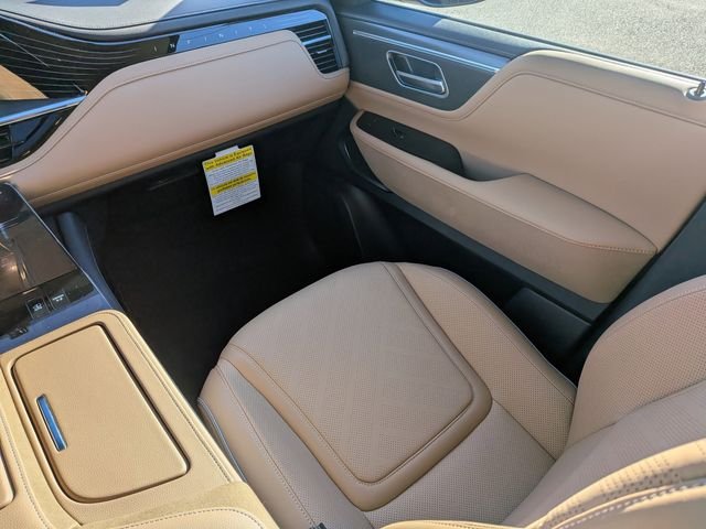 New 2026 Black INFINITI LUXE image 18