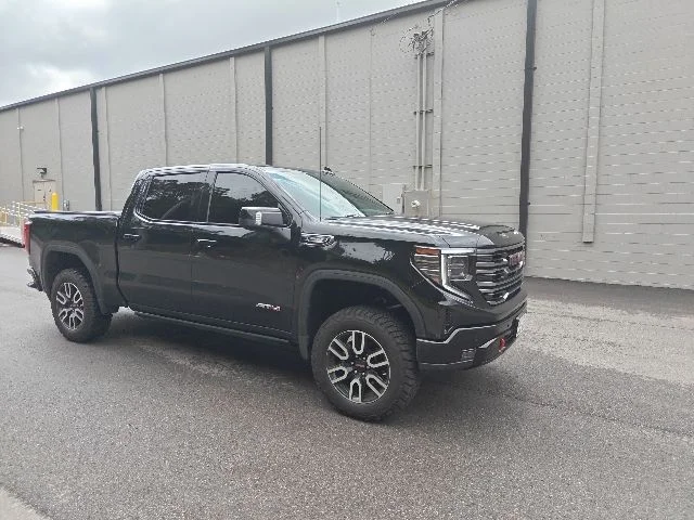 2025 GMC Sierra 4WD Crew Cab Short Box AT4's photo