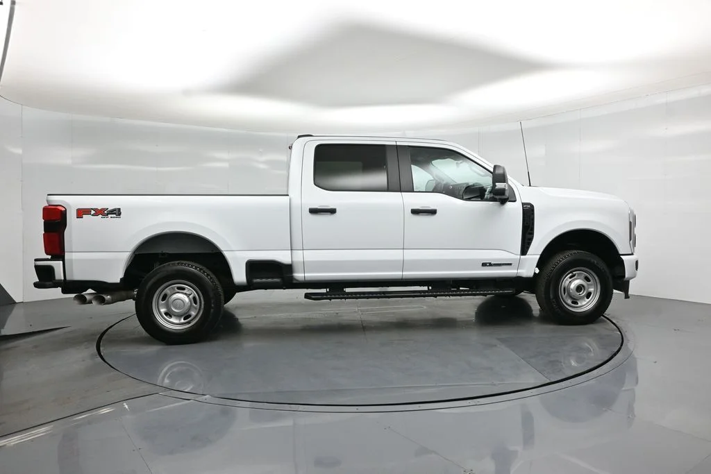 Certified Used 2025 White Ford XL image 22