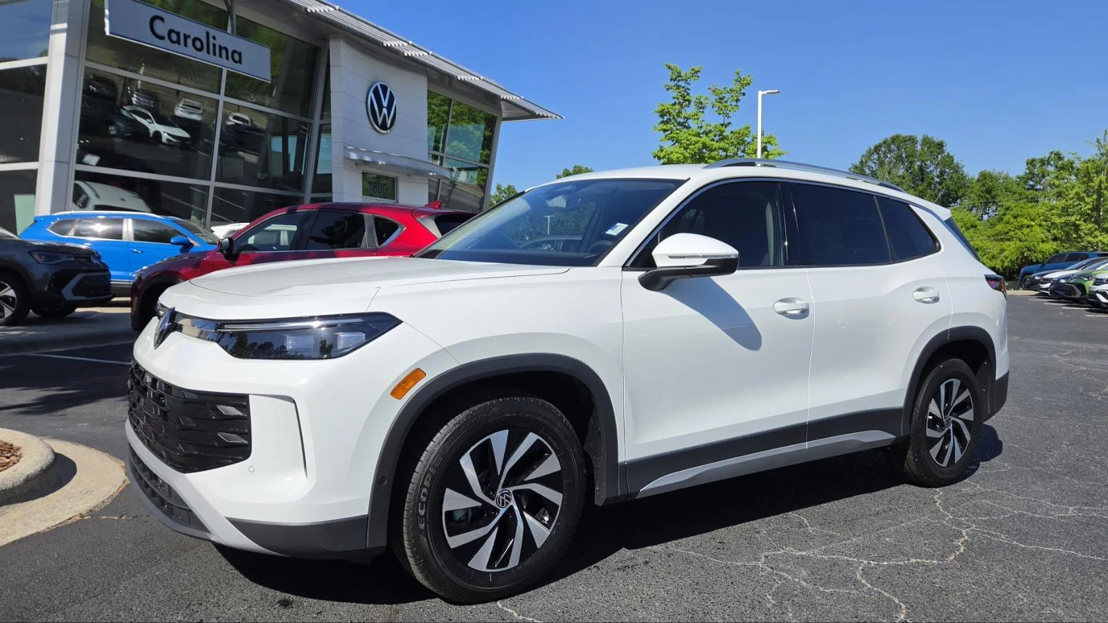 2026 Volkswagen Tiguan 2.0T S's photo