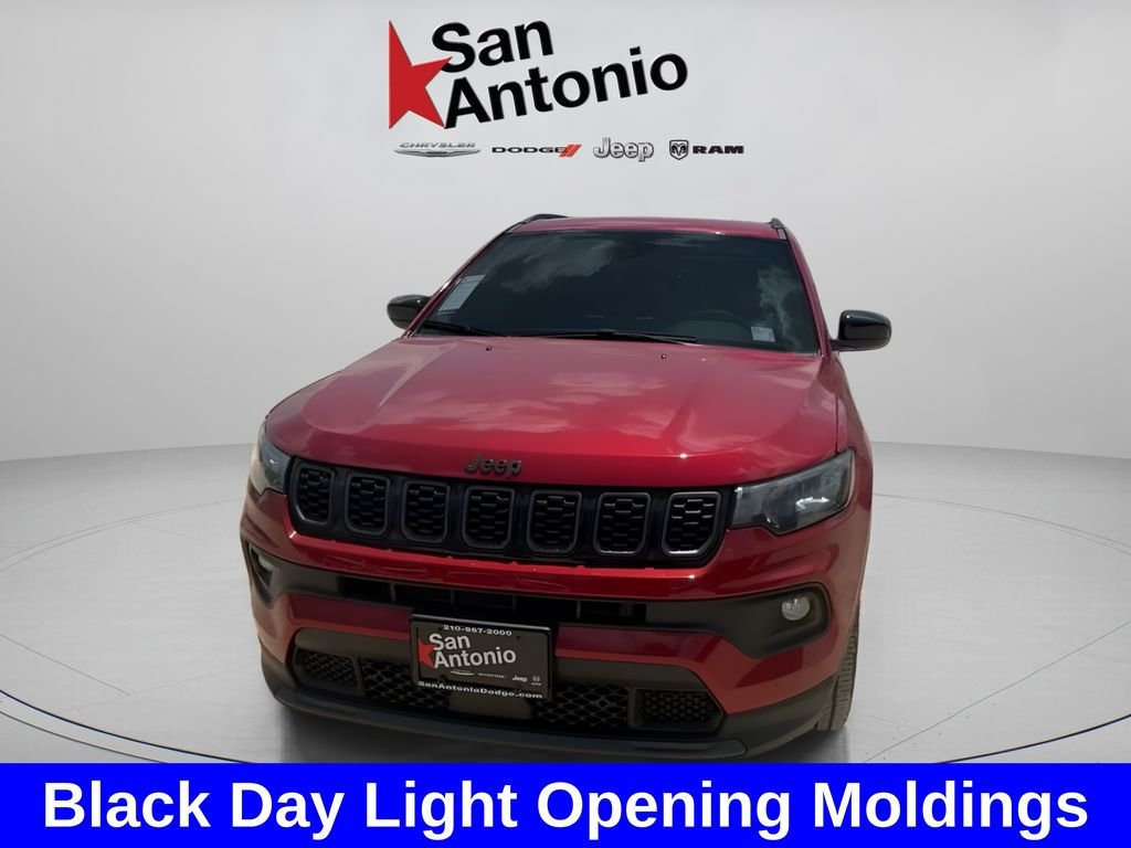 New 2026 Red Hot Pearl-Coat Exterior Paint Jeep Latitude image 5