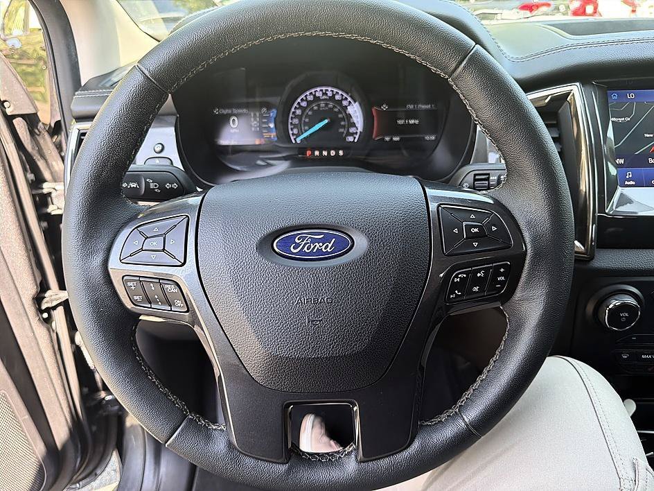 Used 2019 Magnetic Ford LARIAT image 14