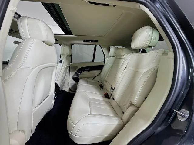 Used 2023 Gray Land Rover SE image 24