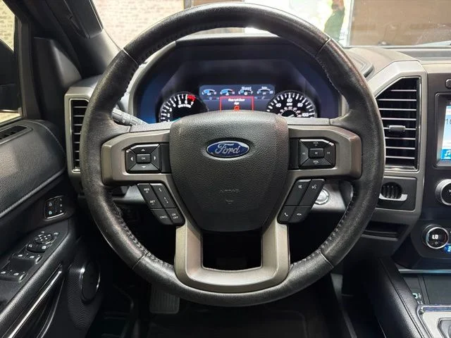 Used 2019 Agate Black Metallic Ford XLT image 21