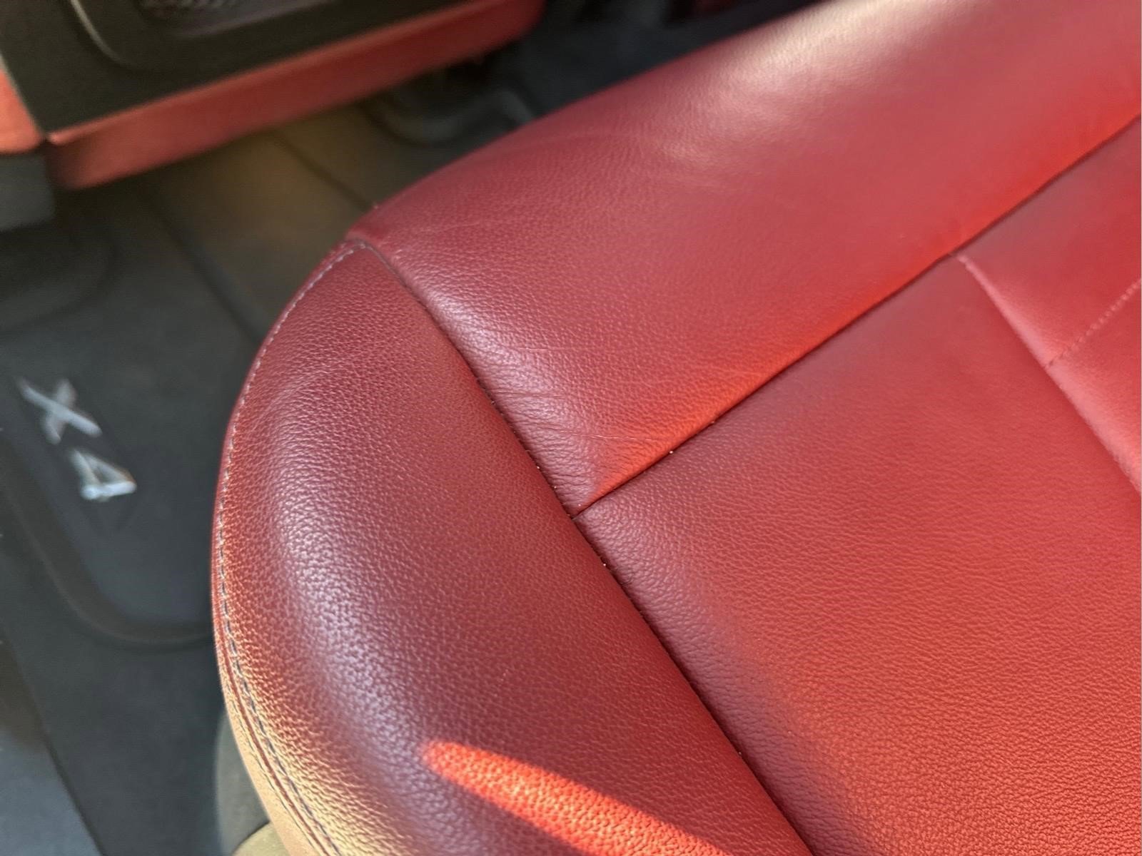 Used 2019 Black Sapphire Metallic BMW M40i image 14