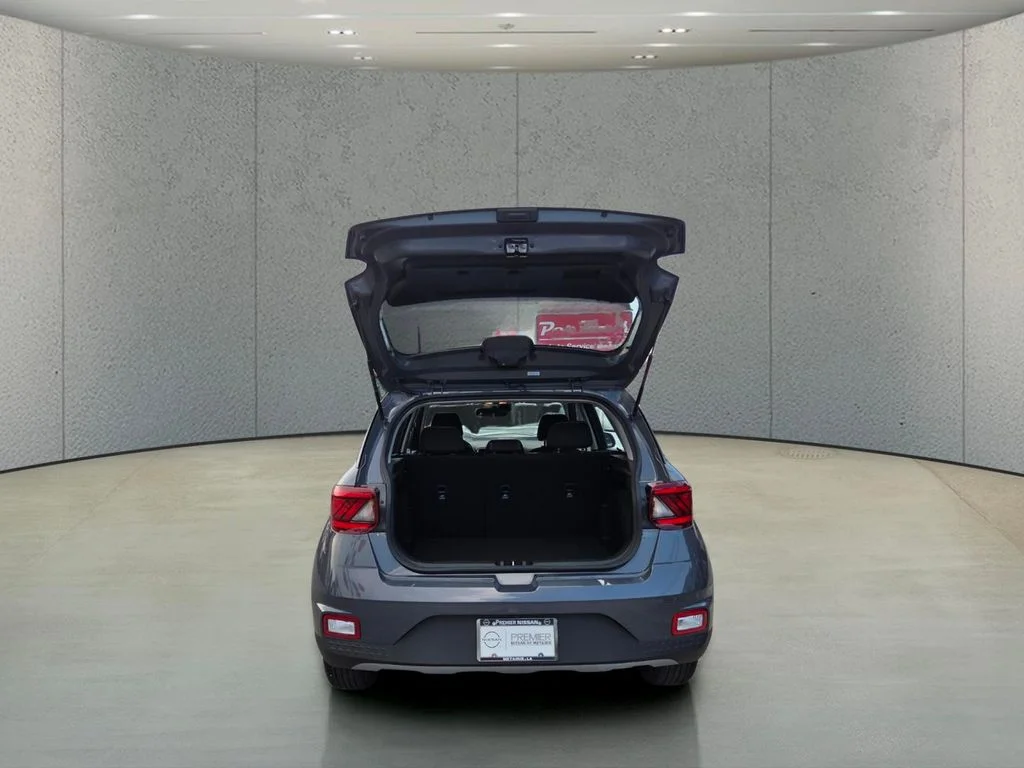 Certified Used 2025 Gray Hyundai SEL image 28