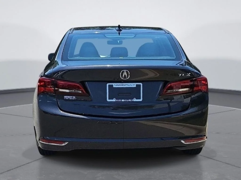 Used 2015  Acura V6 Tech image 4