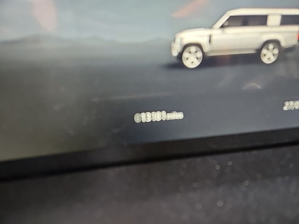 Used 2024 Hakuba Silver Metallic Land Rover X image 13