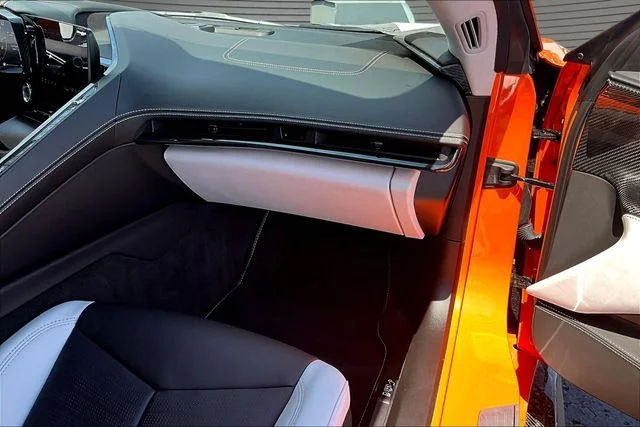 Used 2023 Orange Chevrolet Z06 image 23