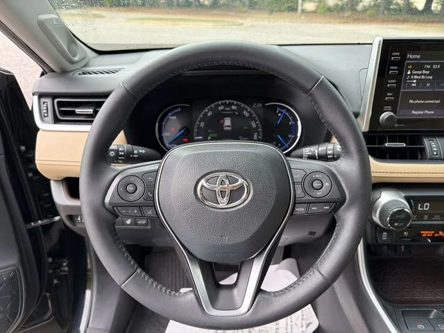 Used 2020 Black Toyota Limited image 14