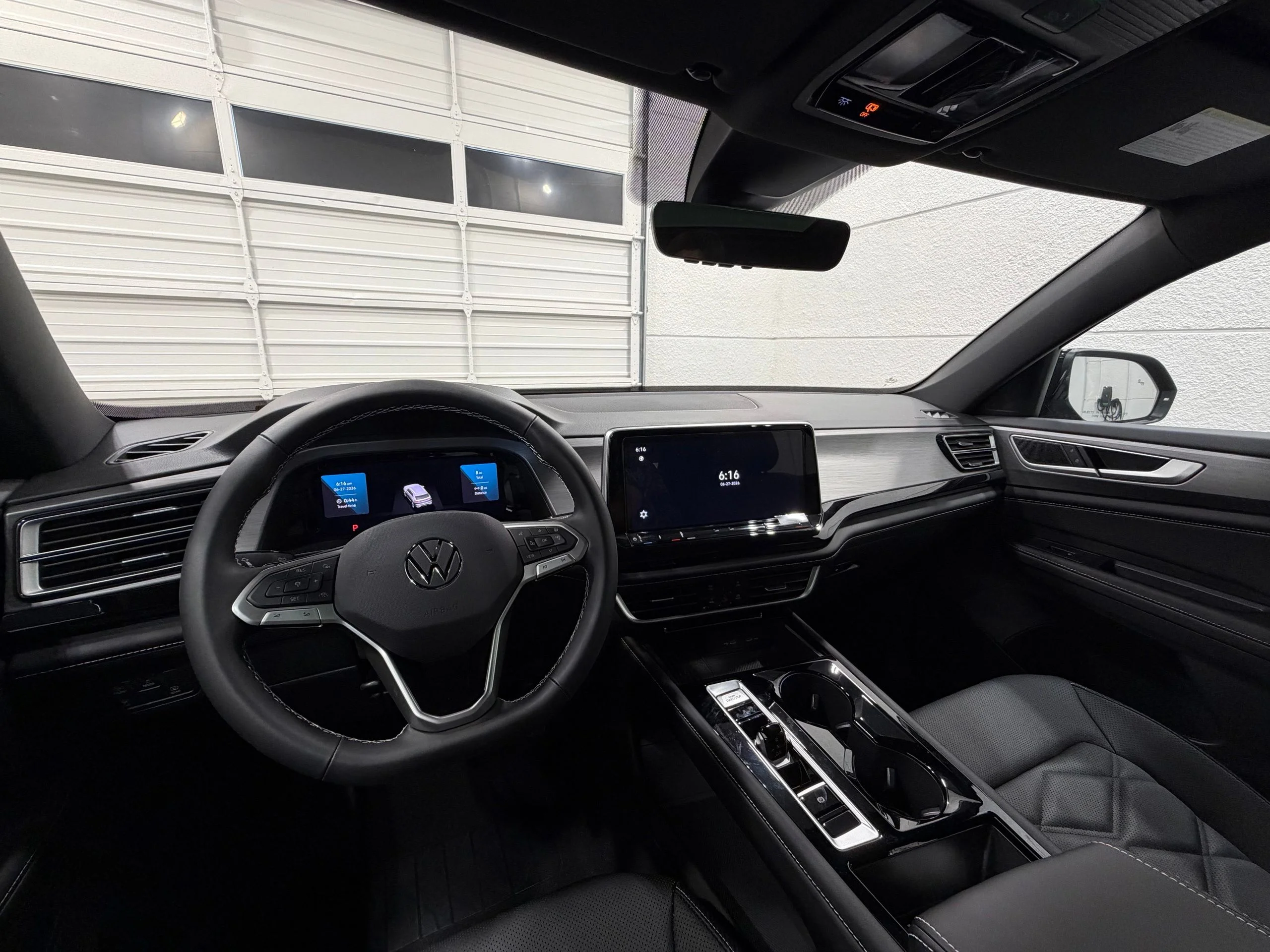 New 2026 Black Volkswagen 2.0T SE w/Technology image 38