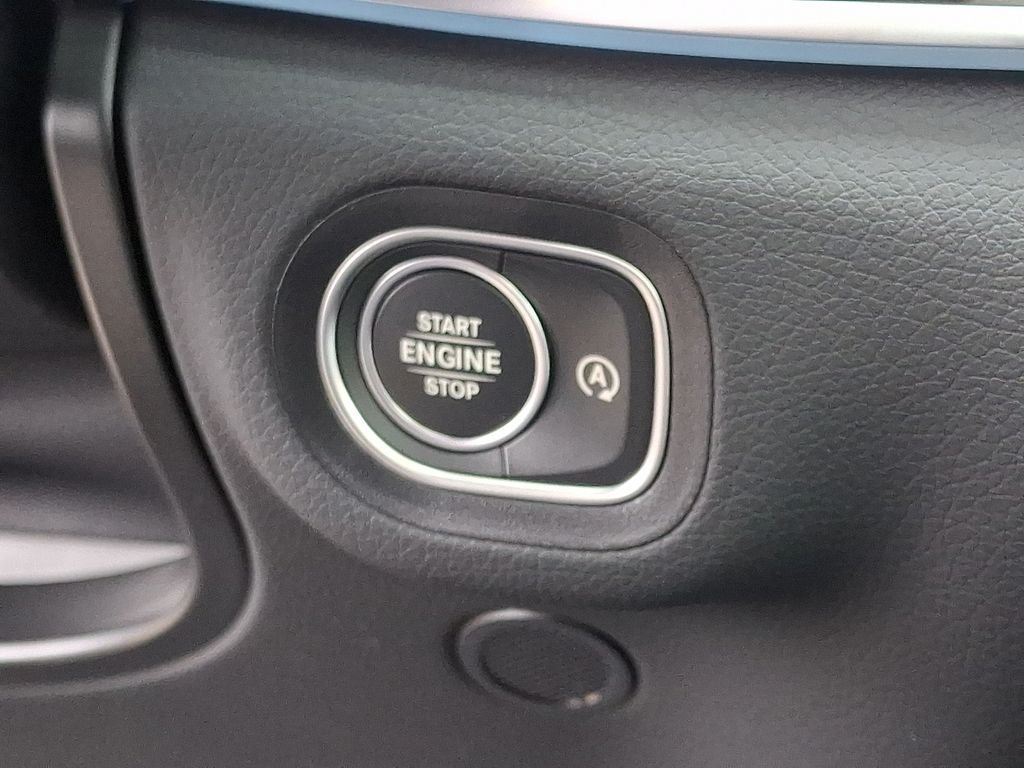 2026 Mercedes-Benz GLE GLE450 - Photo 16