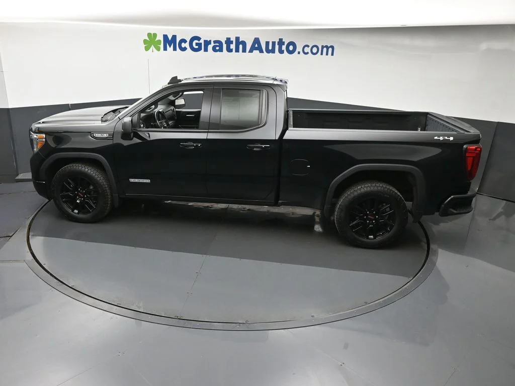 Used 2020 Black GMC Elevation image 26