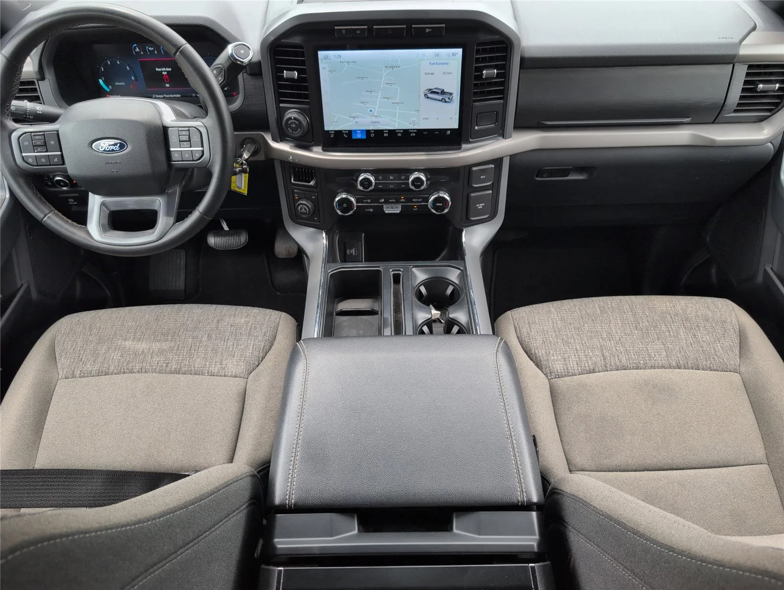 Used 2024 Iconic Silver Ford XLT image 26