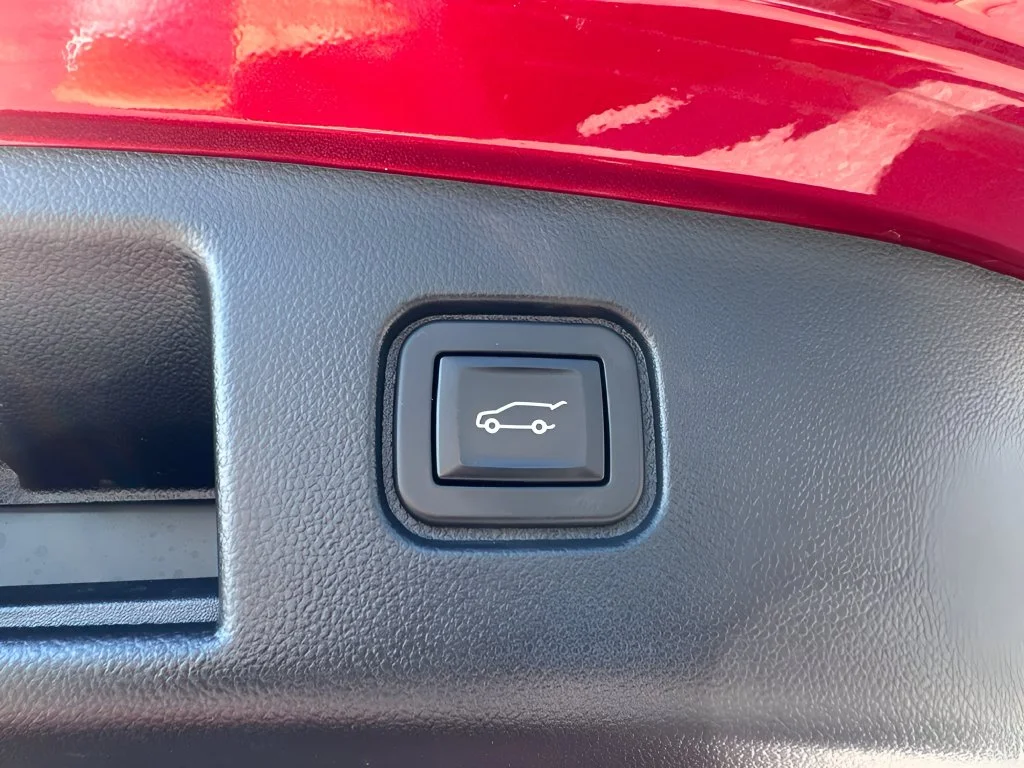 Used 2024 Red Honda Touring image 27