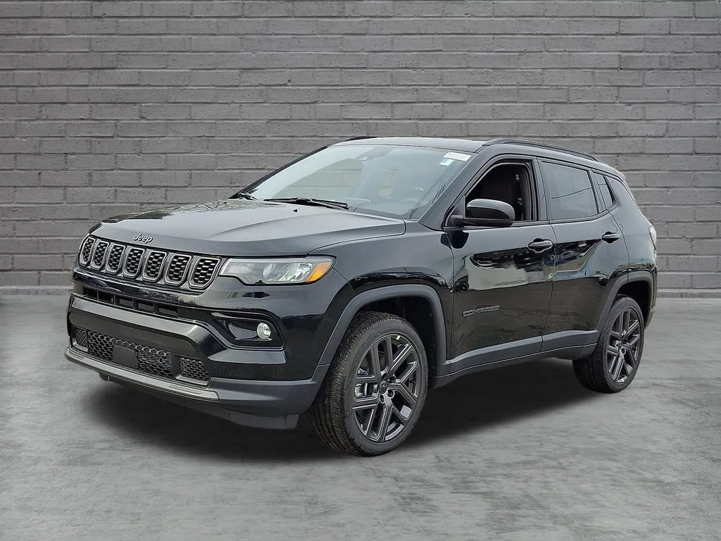 New 2026 Diamond Black Crystal Pearlcoat Jeep Limited Altitude image 4