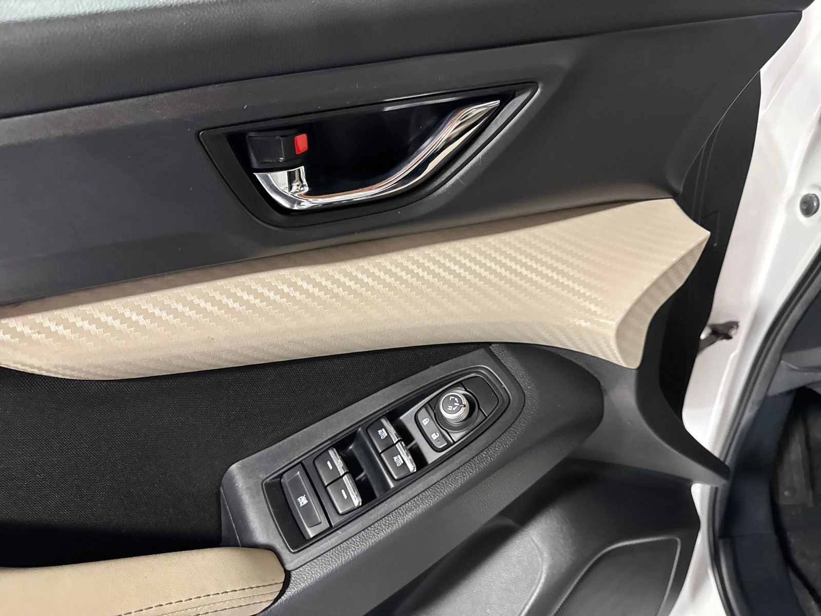 Used 2022 White Subaru Premium image 15