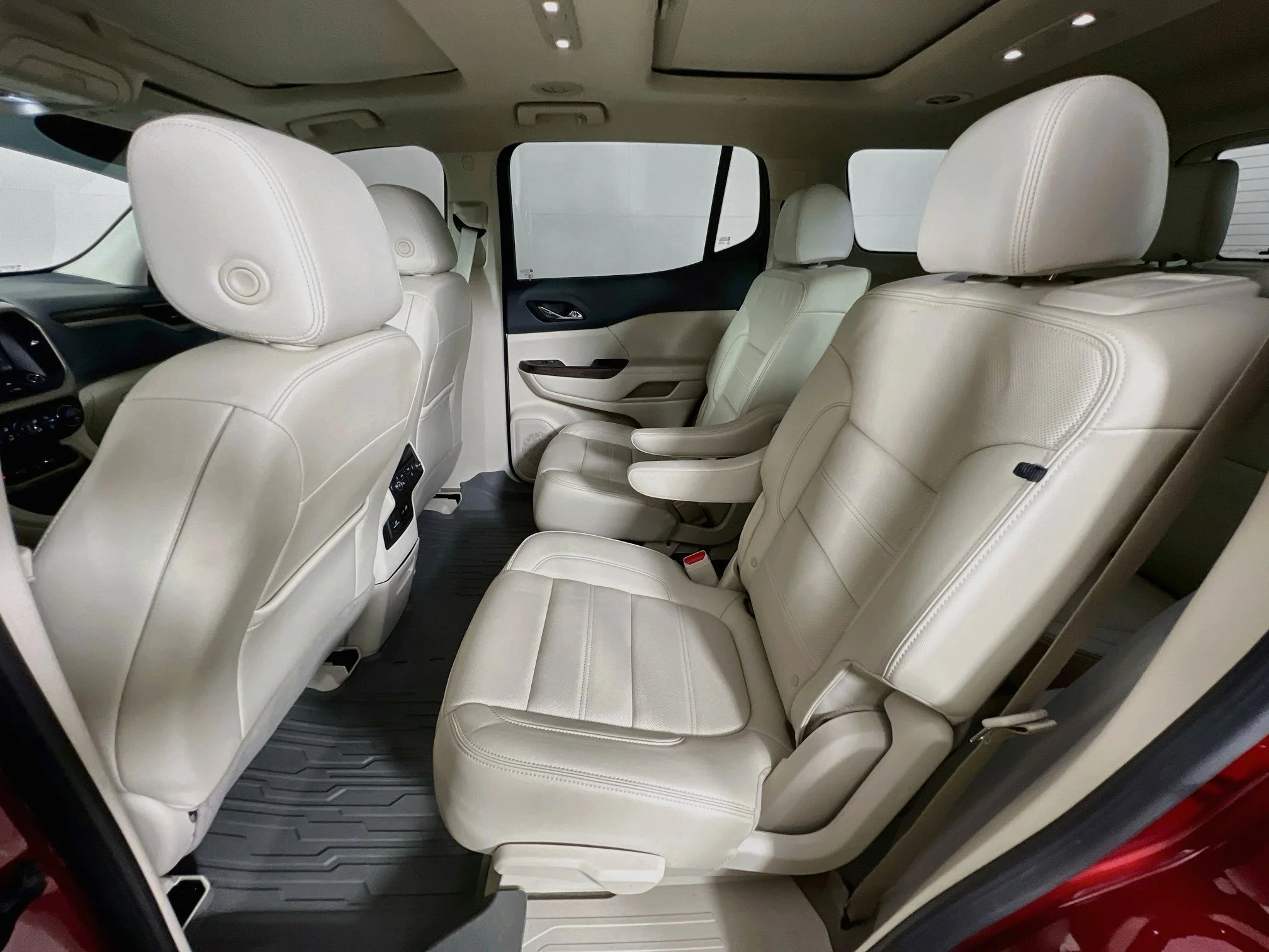 Used 2023 Volcanic Red Tintcoat GMC DENALI image 23