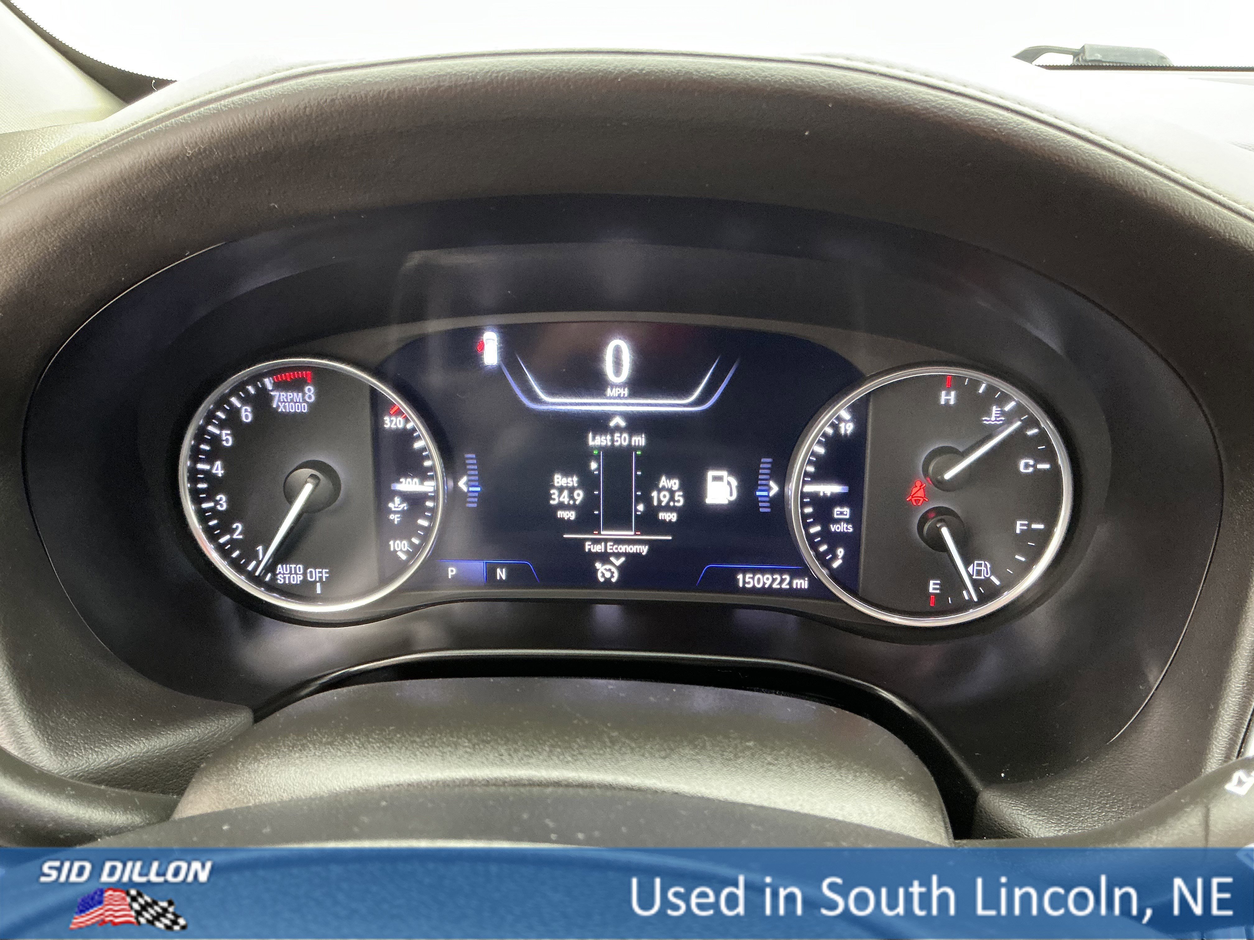 Used 2020 White Frost Tricoat Buick Avenir image 11