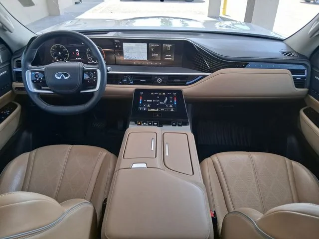 Used 2025 White INFINITI SENSORY image 9