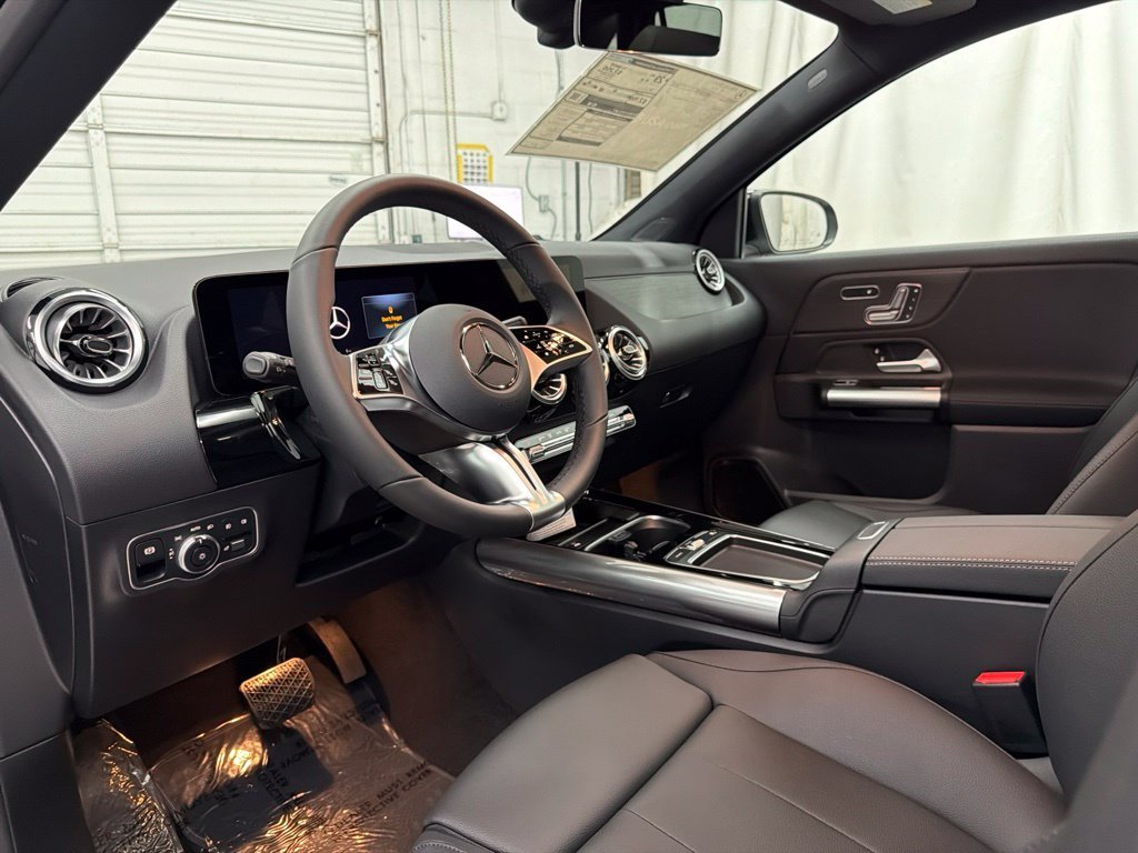 New 2026 Night Black Mercedes-Benz GLA 250 image 13