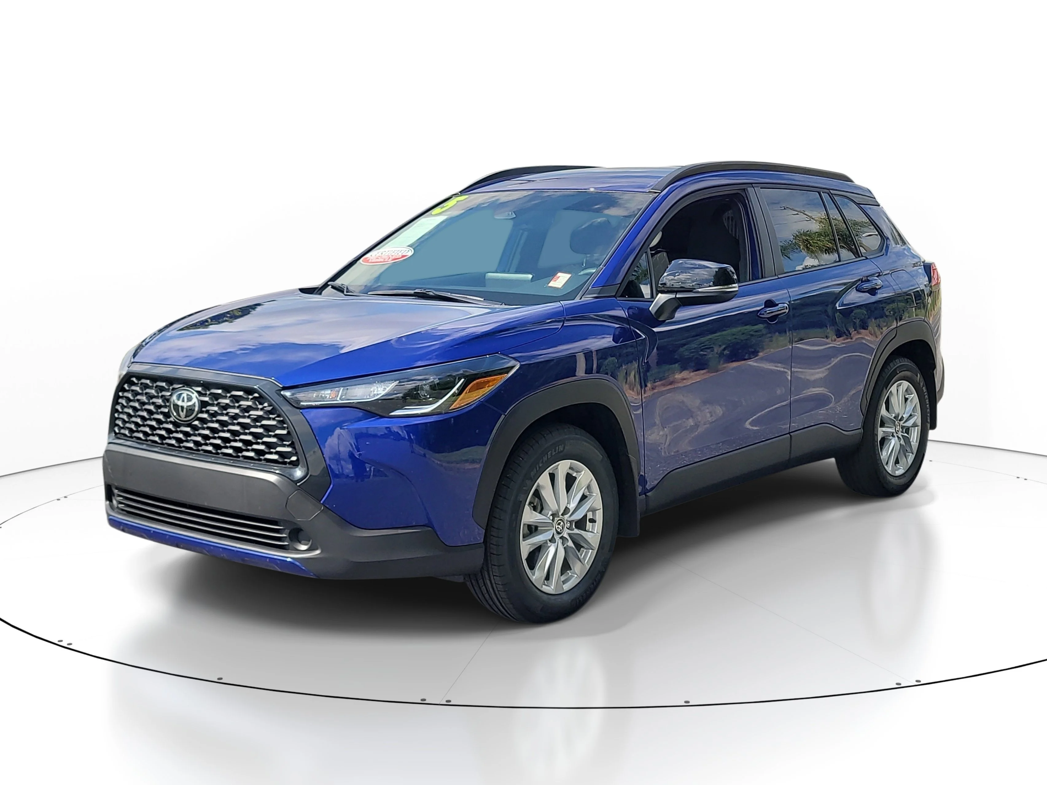 Used 2025 Blue Crush Metallic Toyota LE image 3